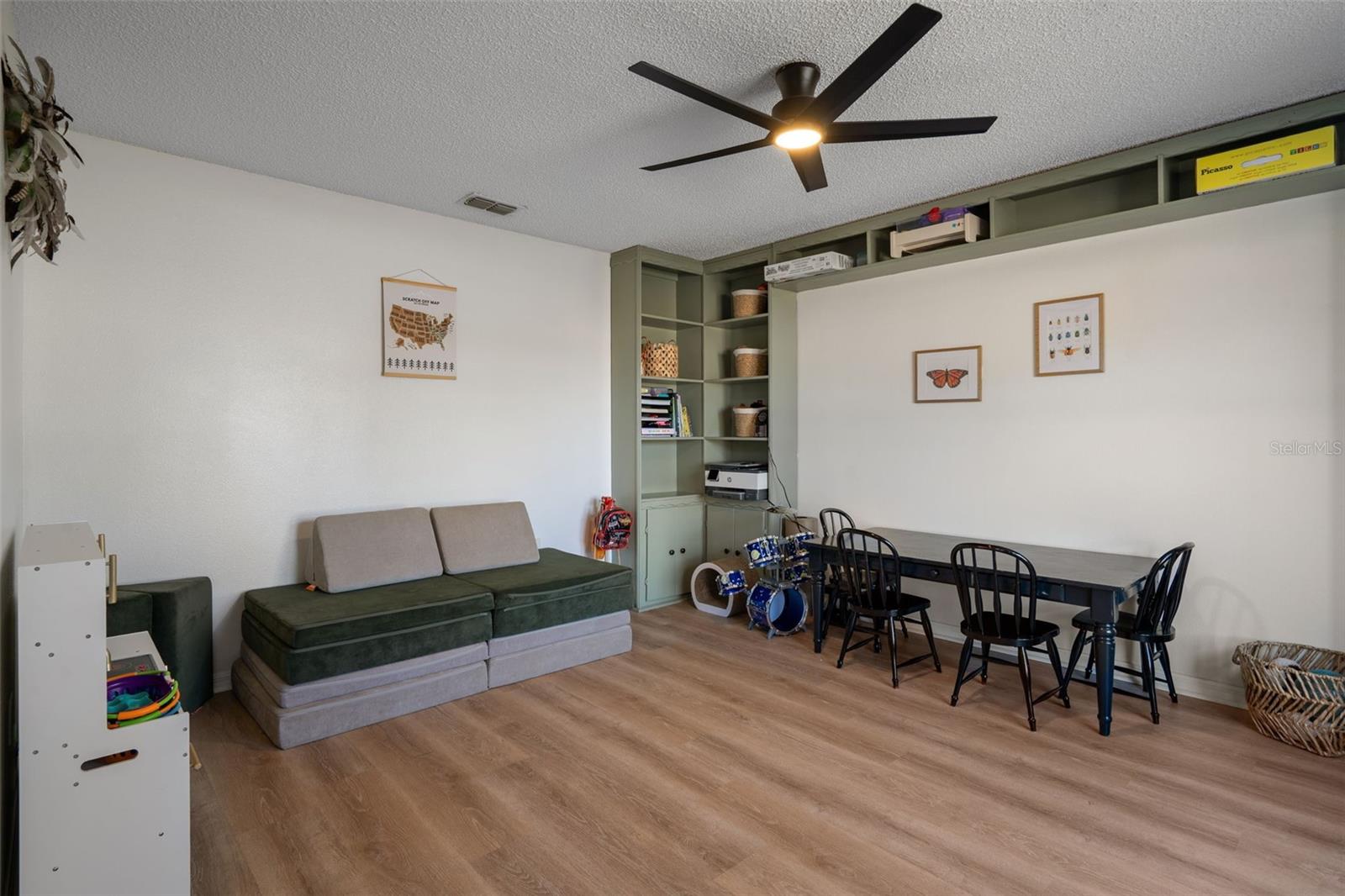 Image 11 of 46 For 11258 Lomita Wren Road