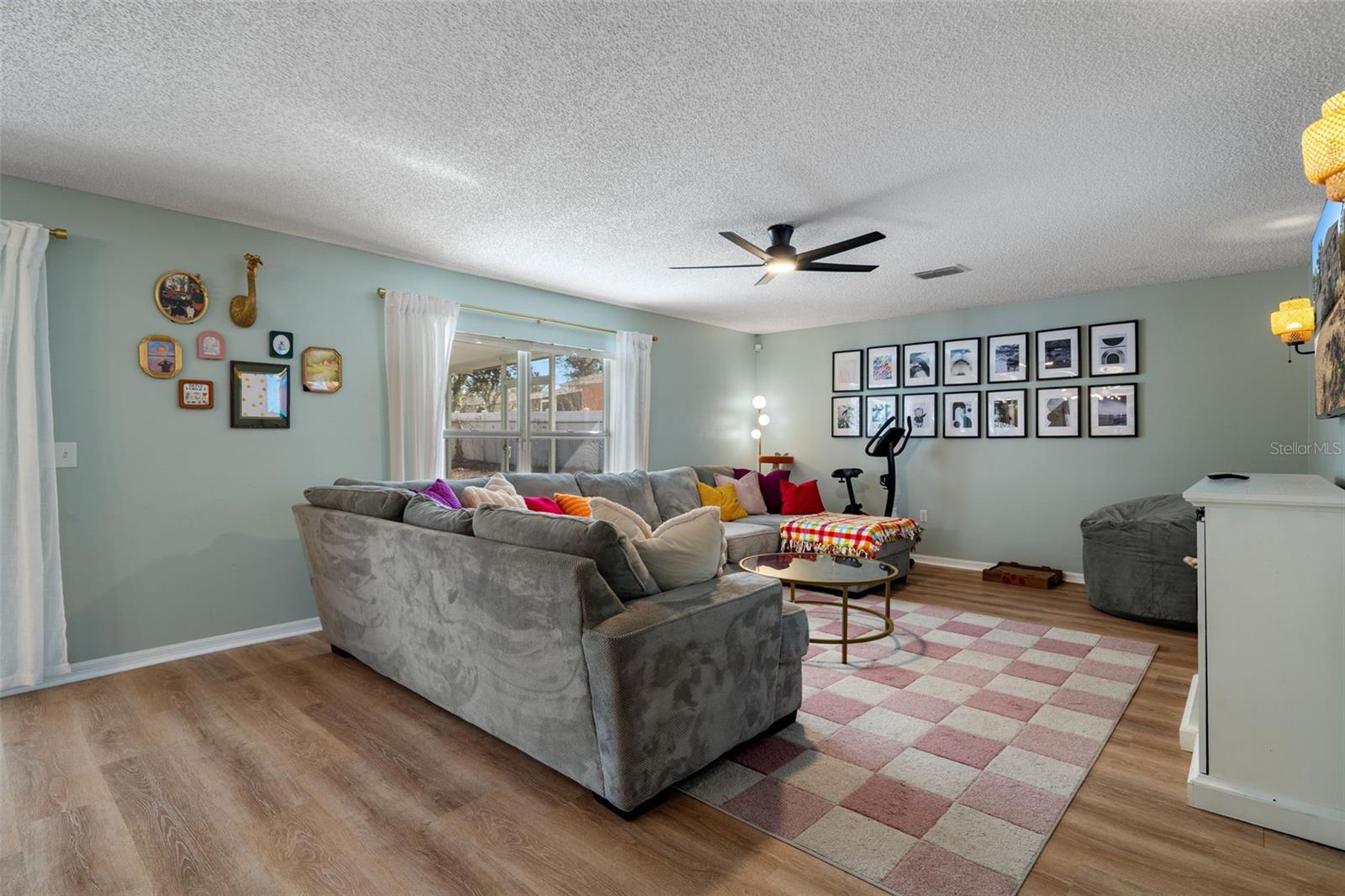 Image 21 of 46 For 11258 Lomita Wren Road