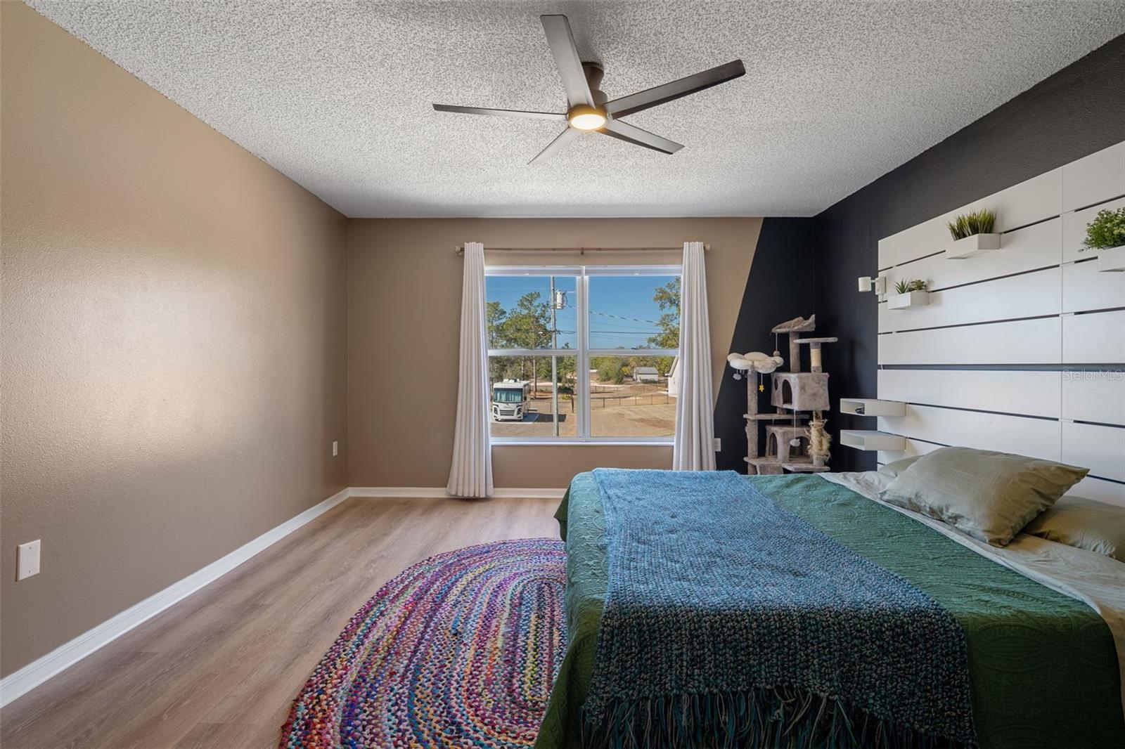 Image 26 of 46 For 11258 Lomita Wren Road