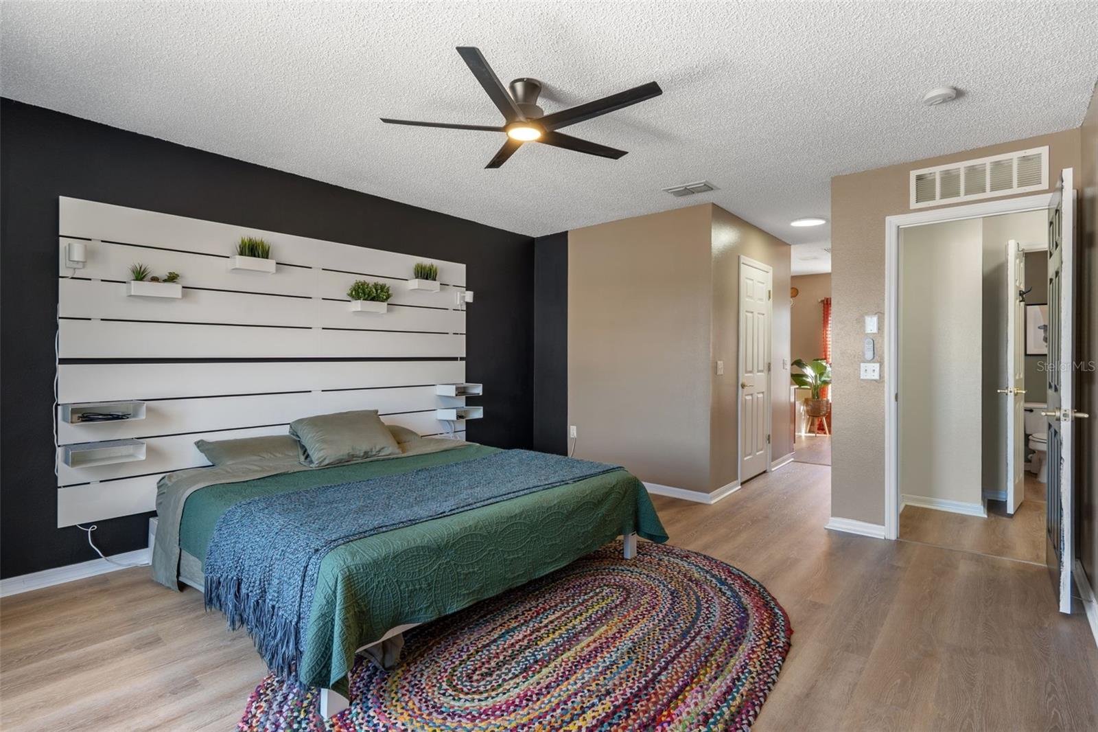 Image 27 of 46 For 11258 Lomita Wren Road