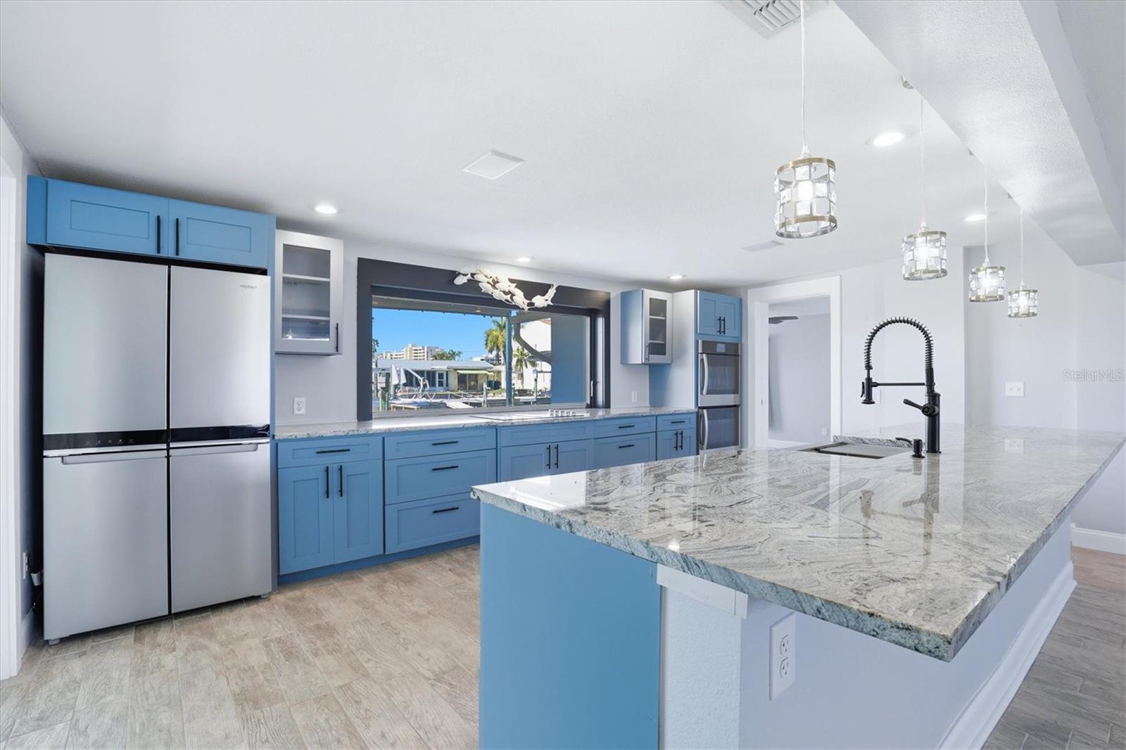 Image 17 of 62 For 13701 Maria Drive