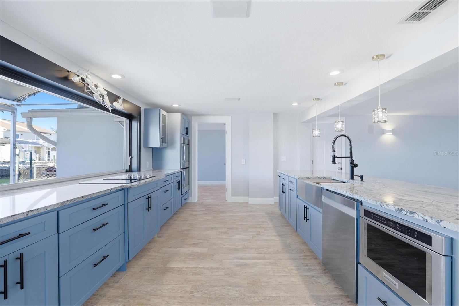 Image 18 of 62 For 13701 Maria Drive