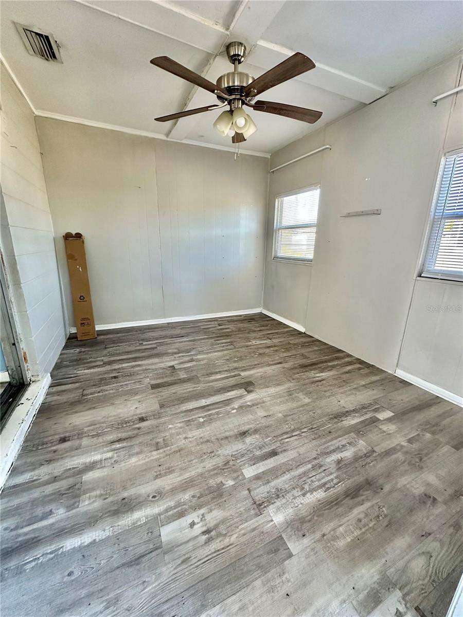 Image 10 of 21 For 9489 Century Drive