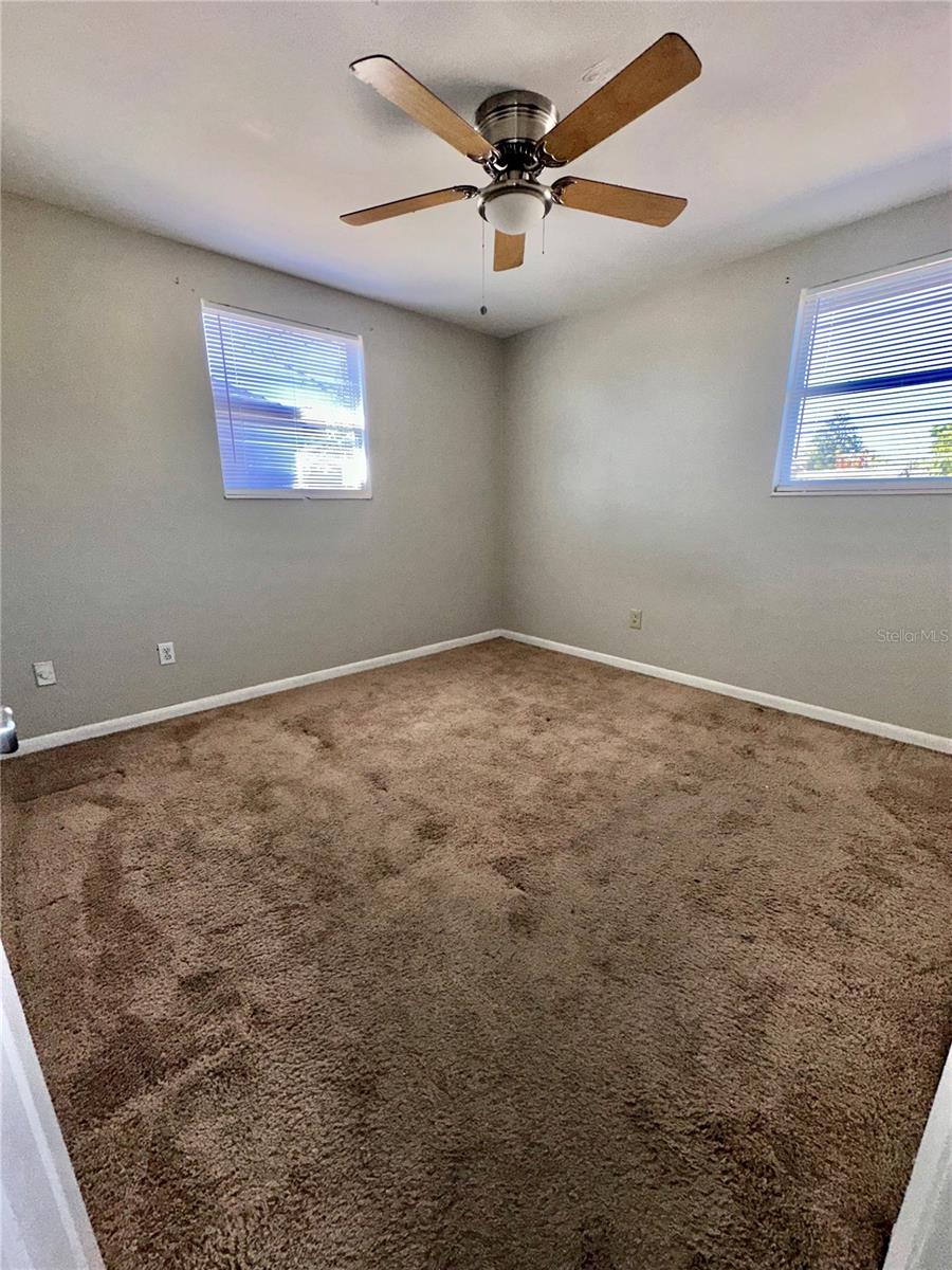 Image 17 of 21 For 9489 Century Drive