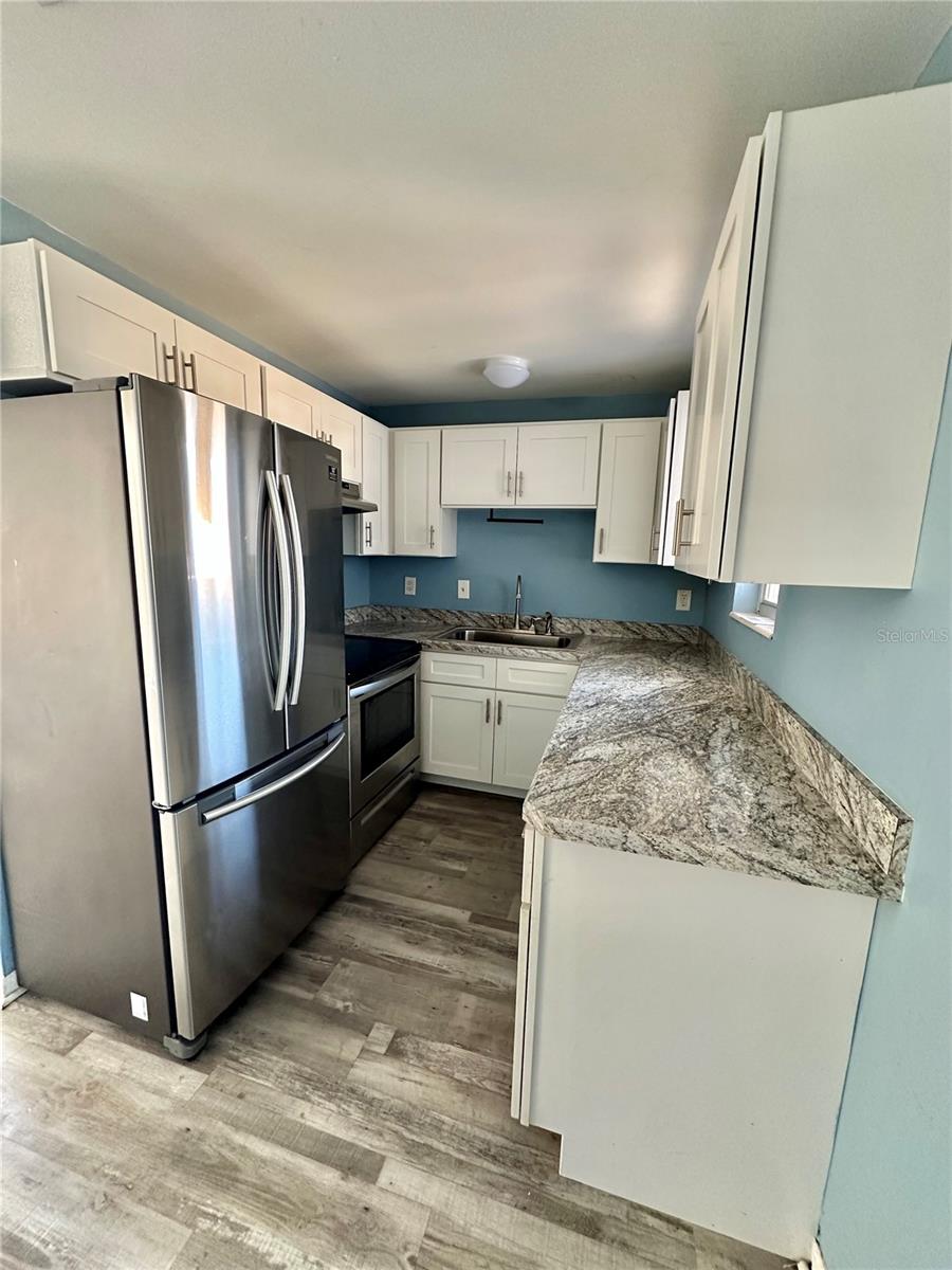 Image 5 of 21 For 9489 Century Drive