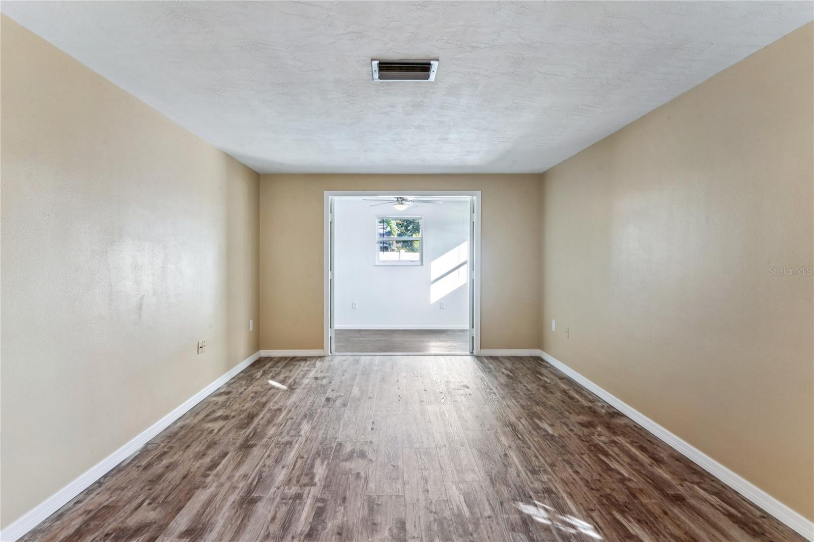 Image 10 of 26 For 6724 Crossbow Lane