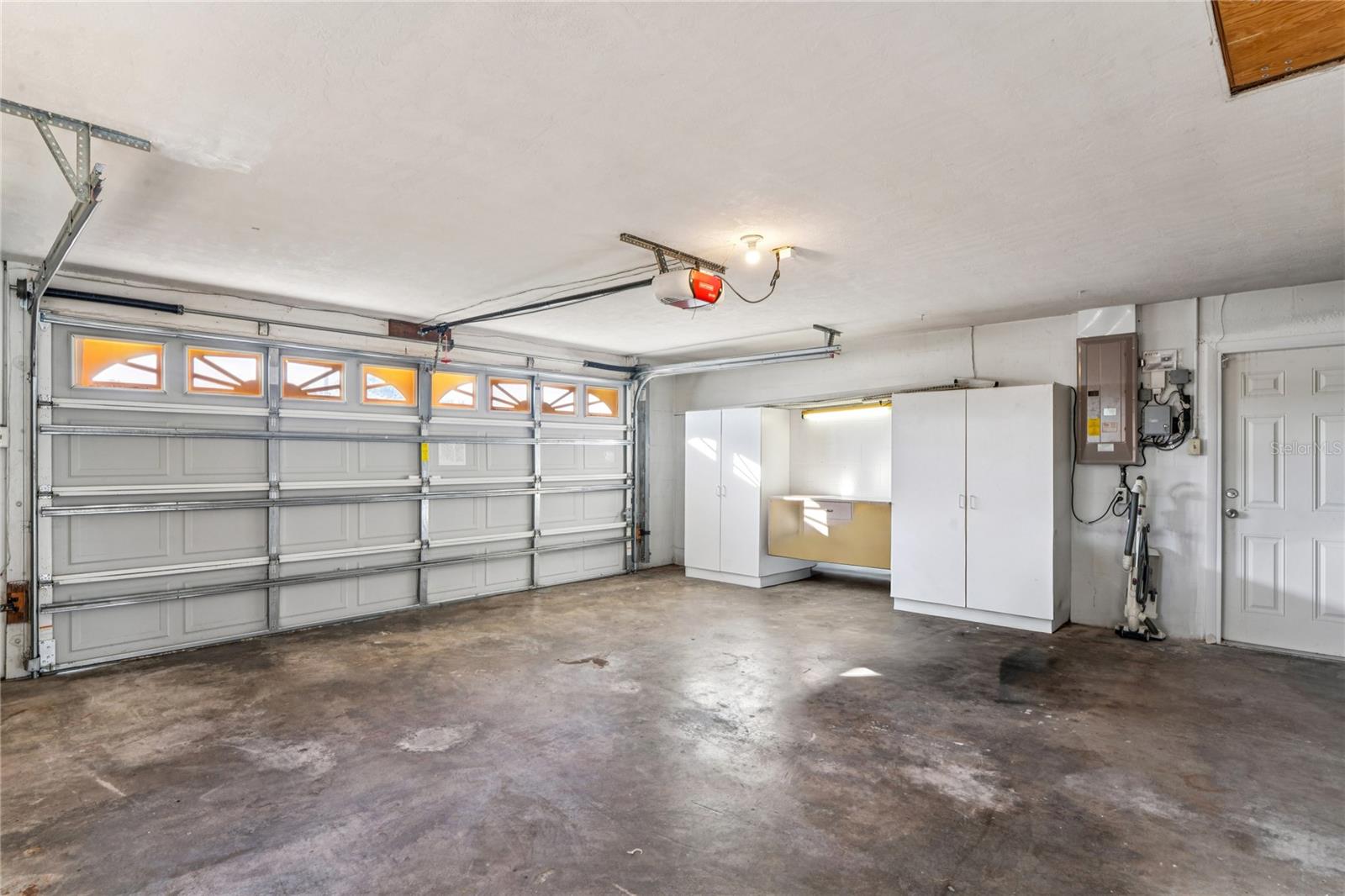 Image 17 of 26 For 6724 Crossbow Lane