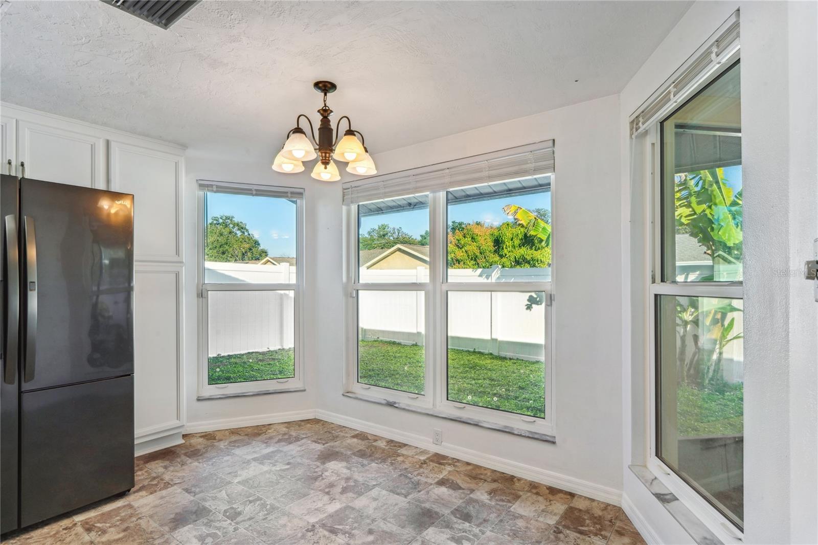 Image 8 of 26 For 6724 Crossbow Lane