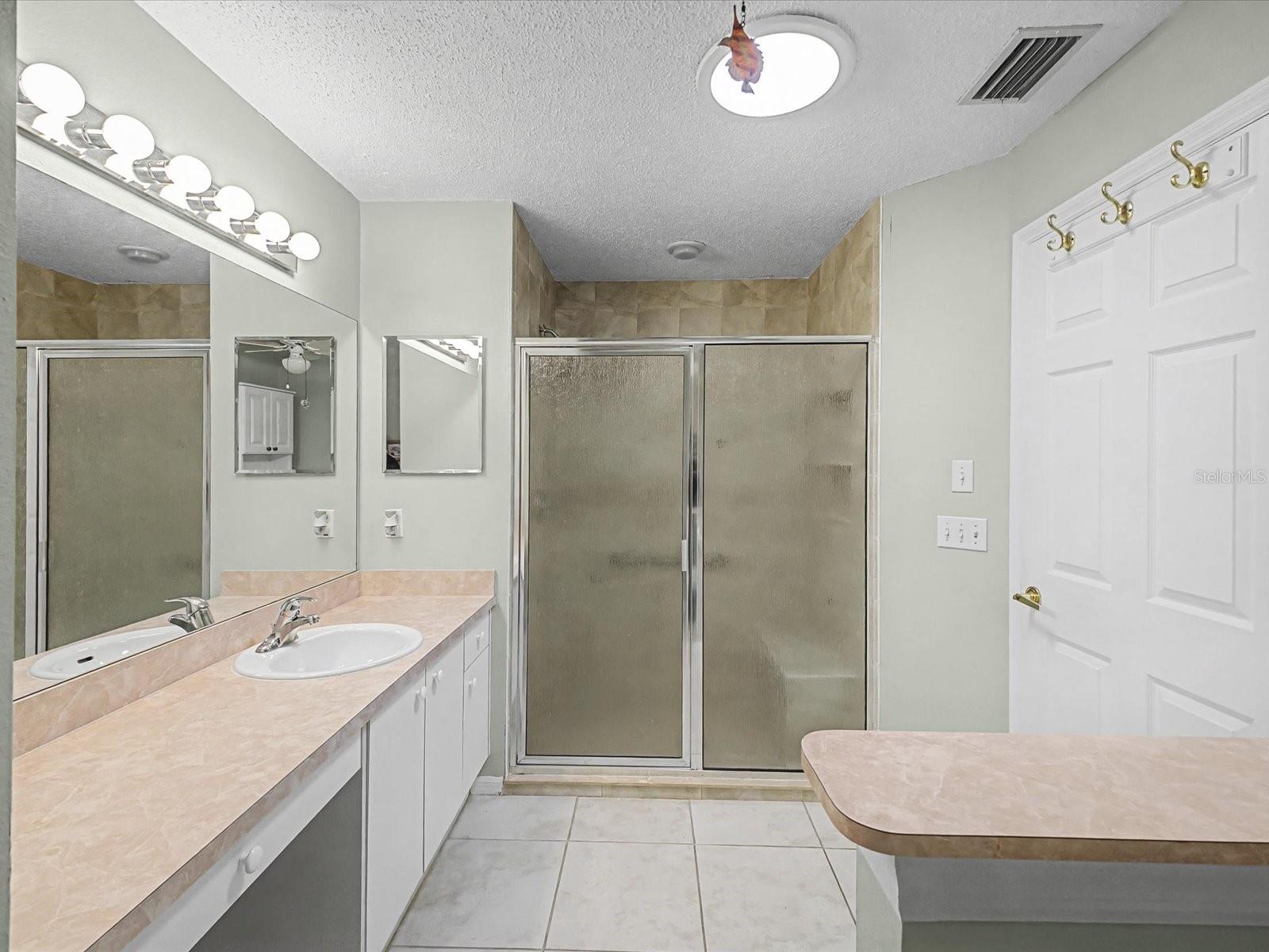 Image 23 of 52 For 11625 Baronwood Court