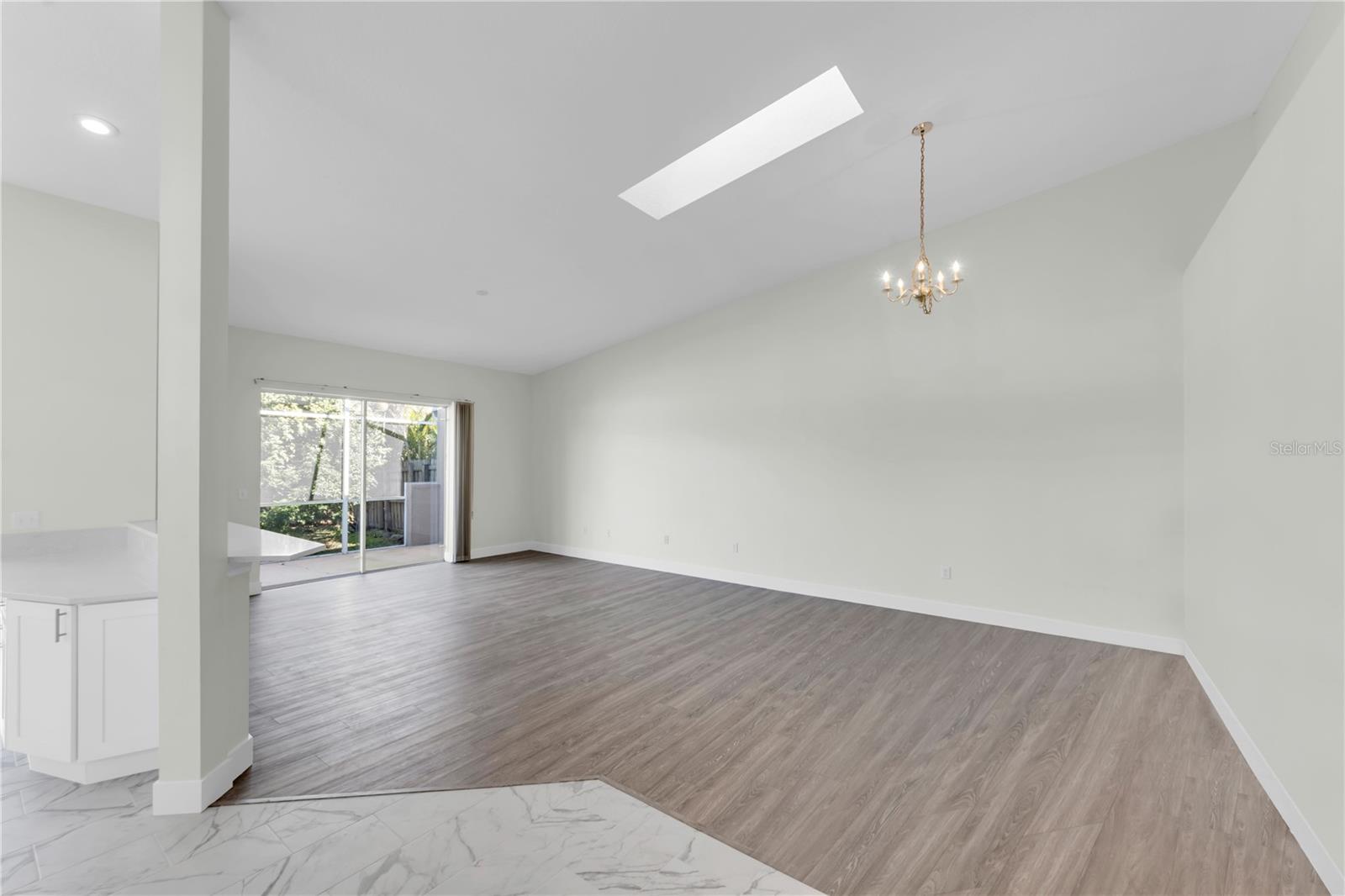 Image 10 of 43 For 1763 Arabian Lane