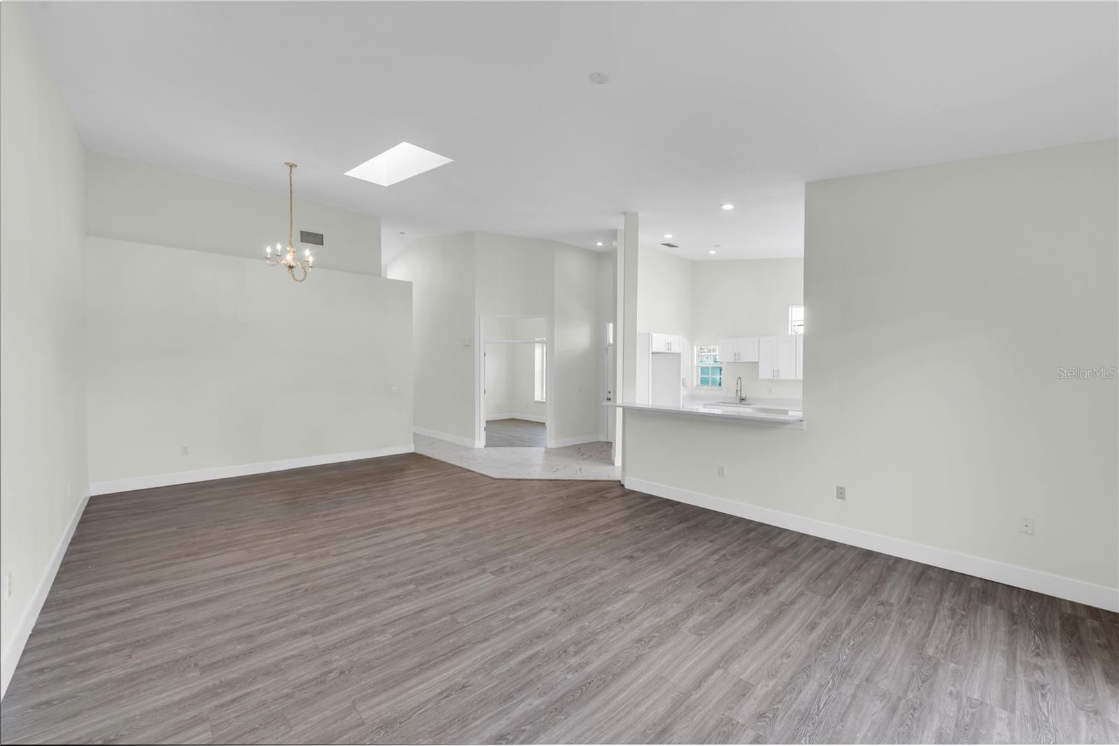 Image 11 of 43 For 1763 Arabian Lane