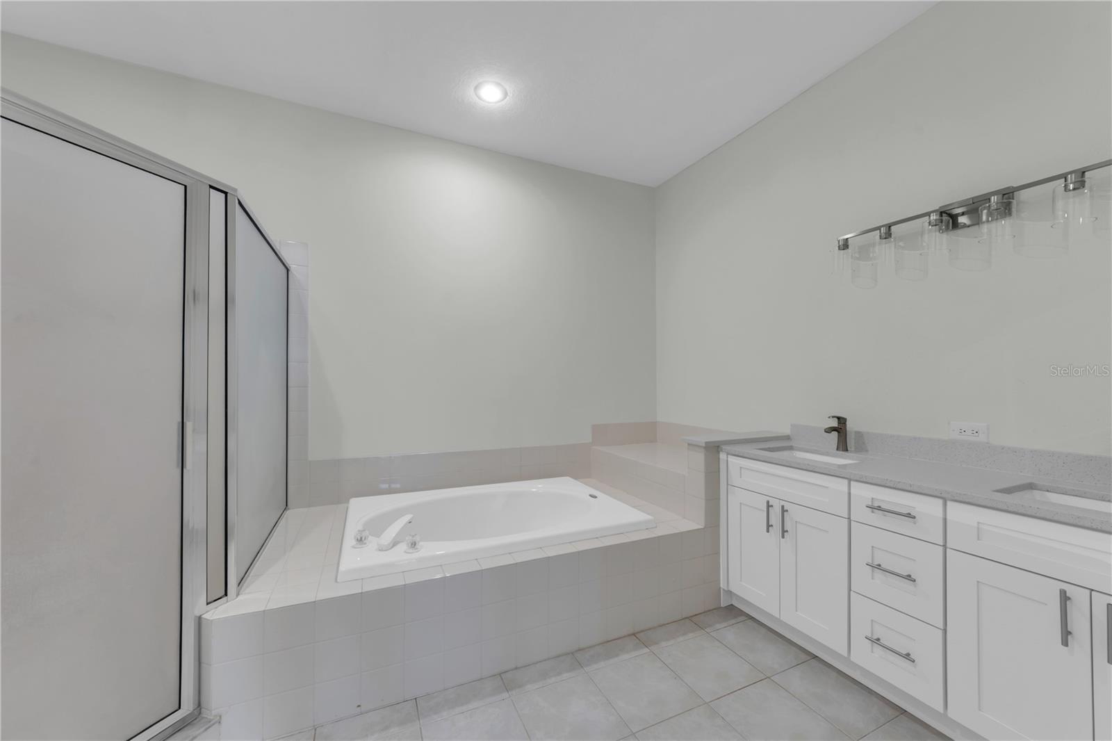 Image 18 of 43 For 1763 Arabian Lane