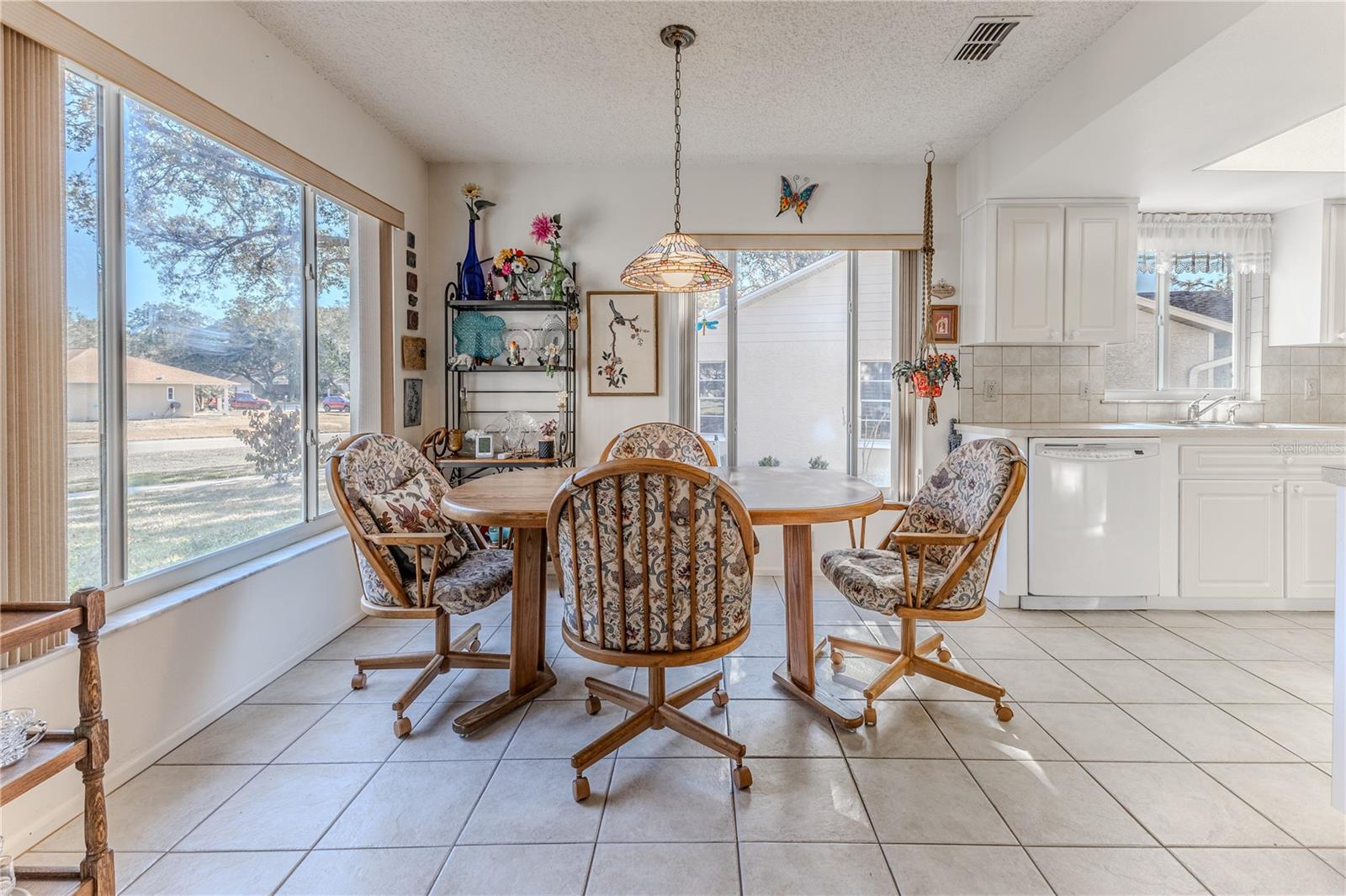 Image 14 of 52 For 6497 Pine Meadows Drive