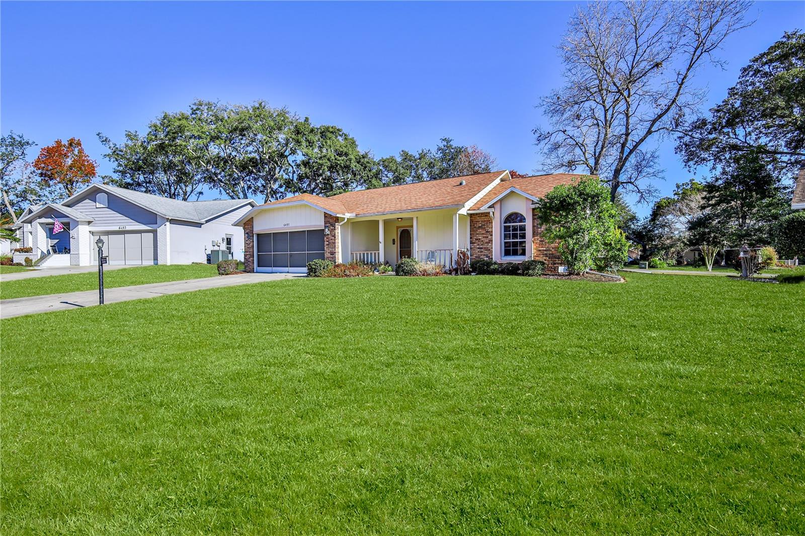 Image 5 of 52 For 6497 Pine Meadows Drive