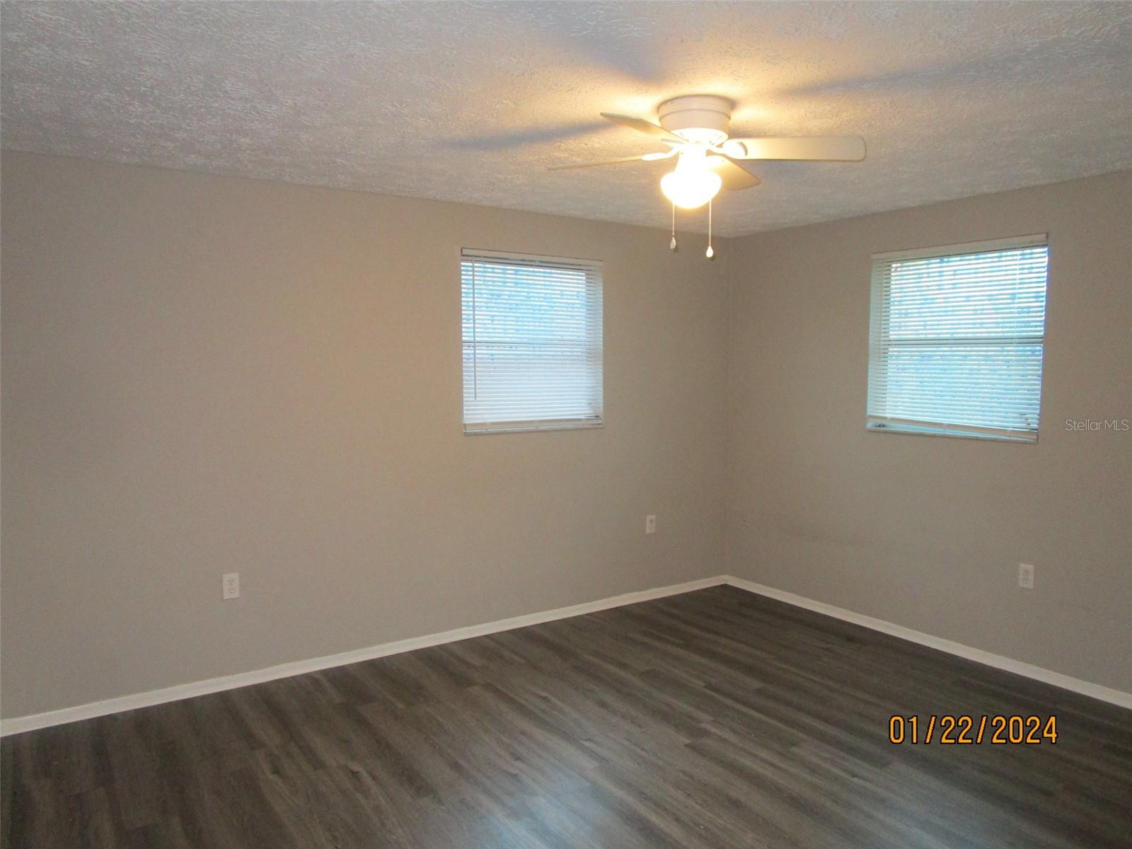 Image 14 of 17 For 8947 Cairo Lane