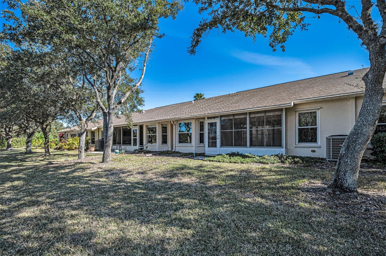 Image 41 of 100 For 1549 Arlington Oaks Court