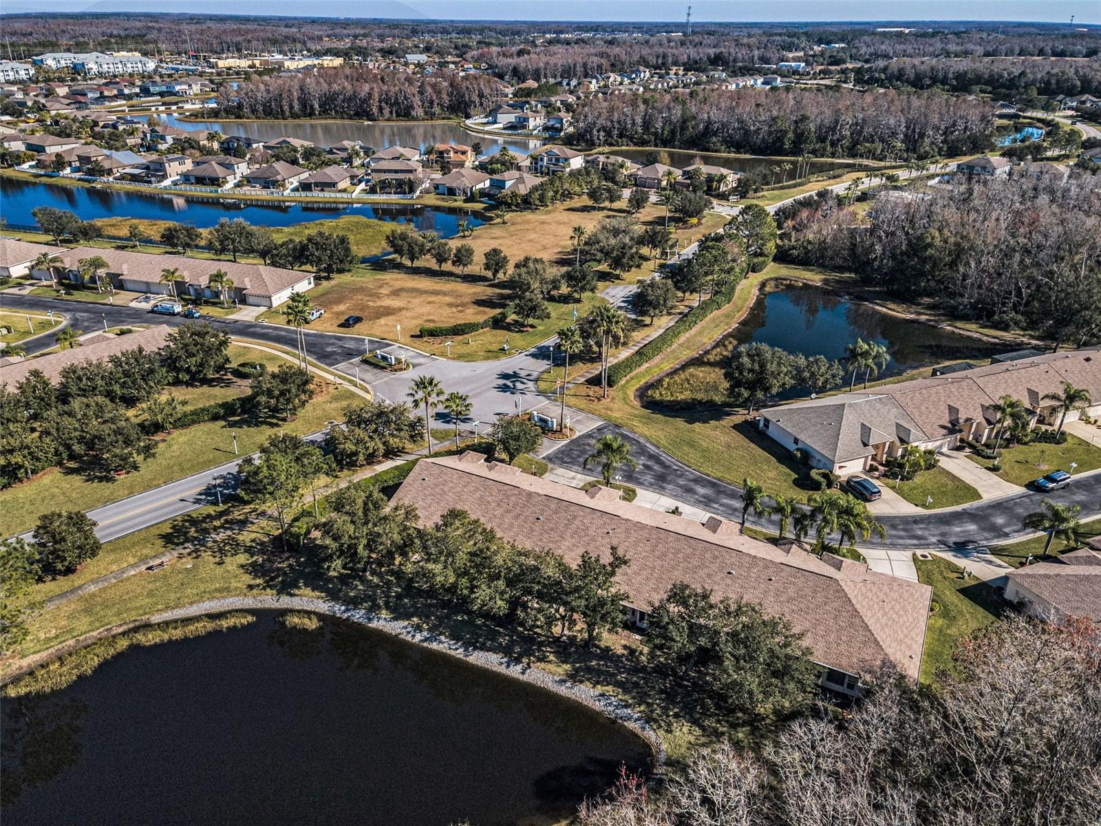 Image 46 of 100 For 1549 Arlington Oaks Court