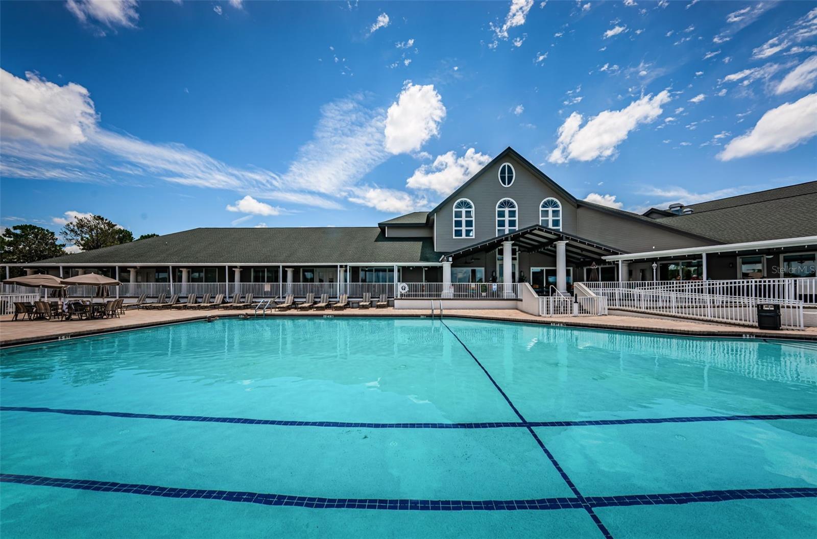 Image 83 of 100 For 1549 Arlington Oaks Court