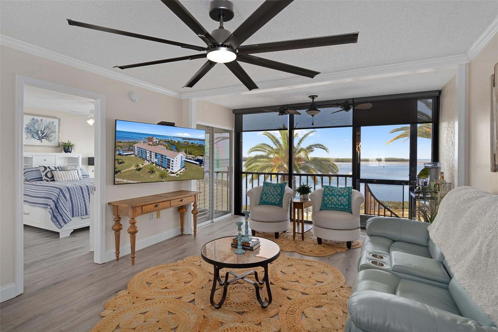 Image 10 of 65 For 4550 Bay Boulevard 1211