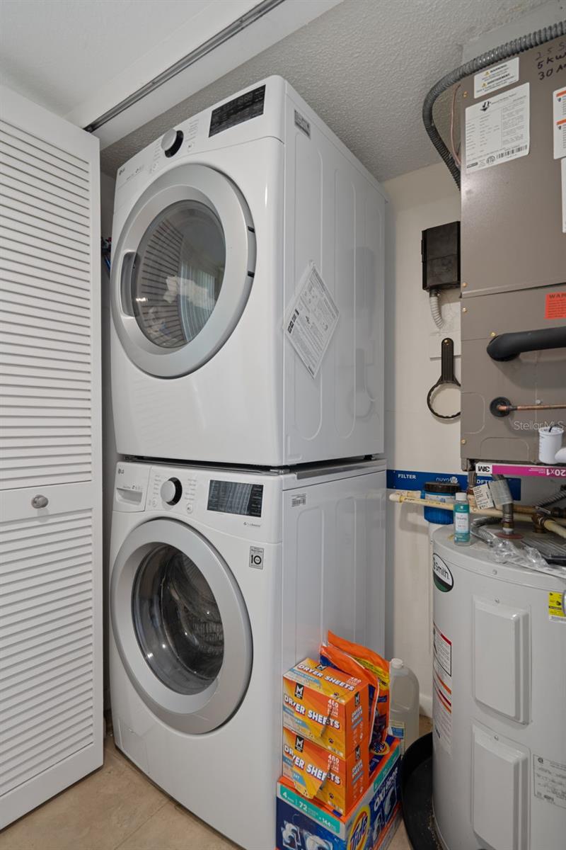 Image 35 of 65 For 4550 Bay Boulevard 1211