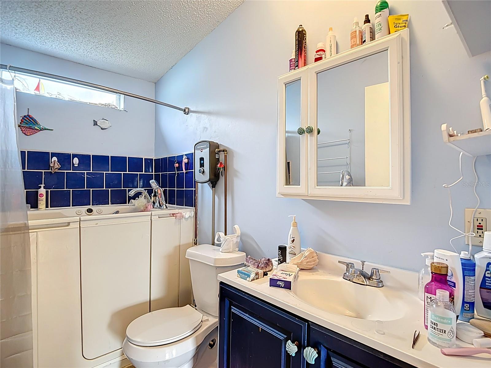 Image 27 of 62 For 9801 Upland Drive