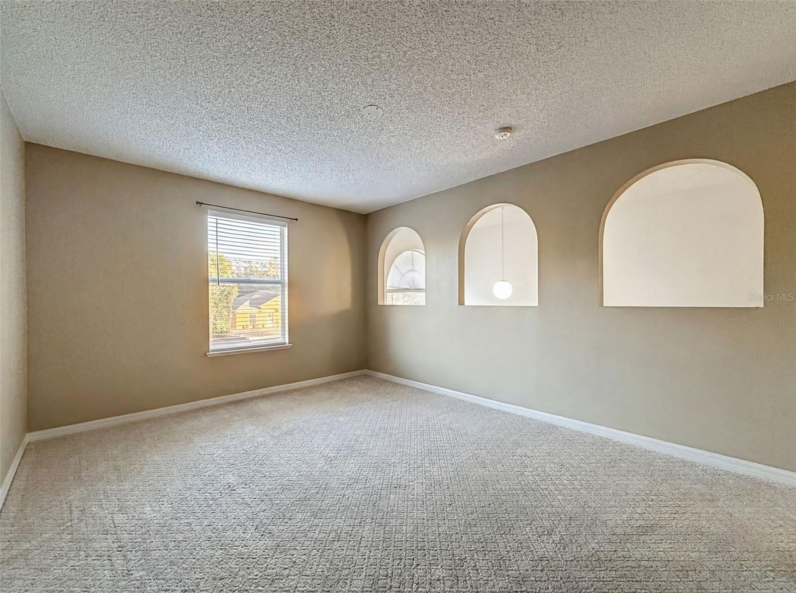 Image 24 of 52 For 3181 Deltona Boulevard