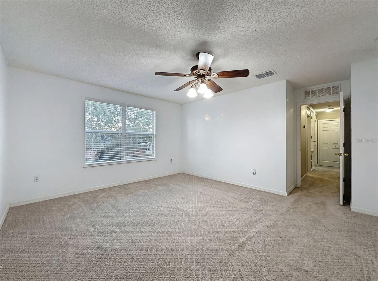 Image 34 of 52 For 3181 Deltona Boulevard