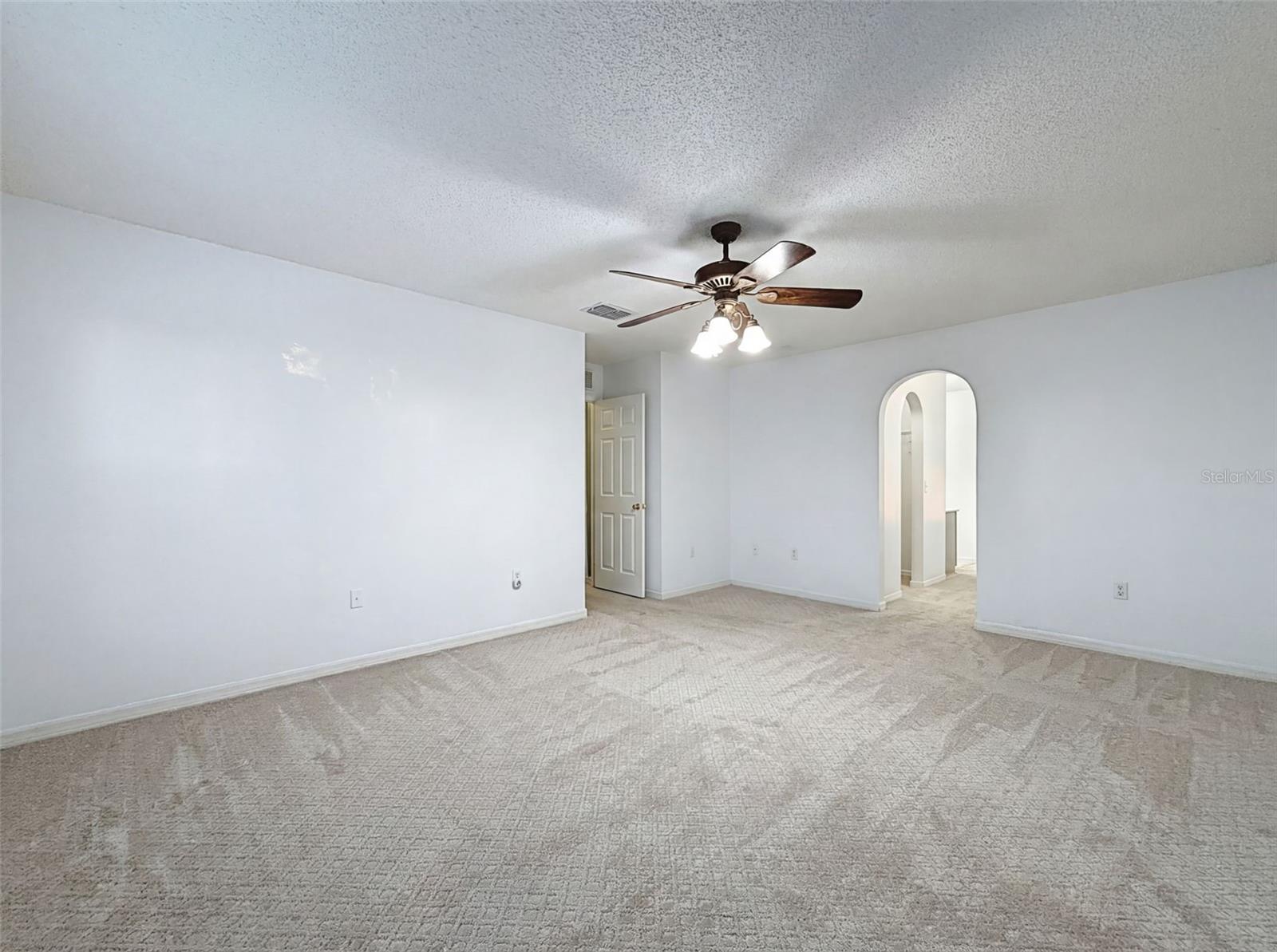 Image 36 of 52 For 3181 Deltona Boulevard