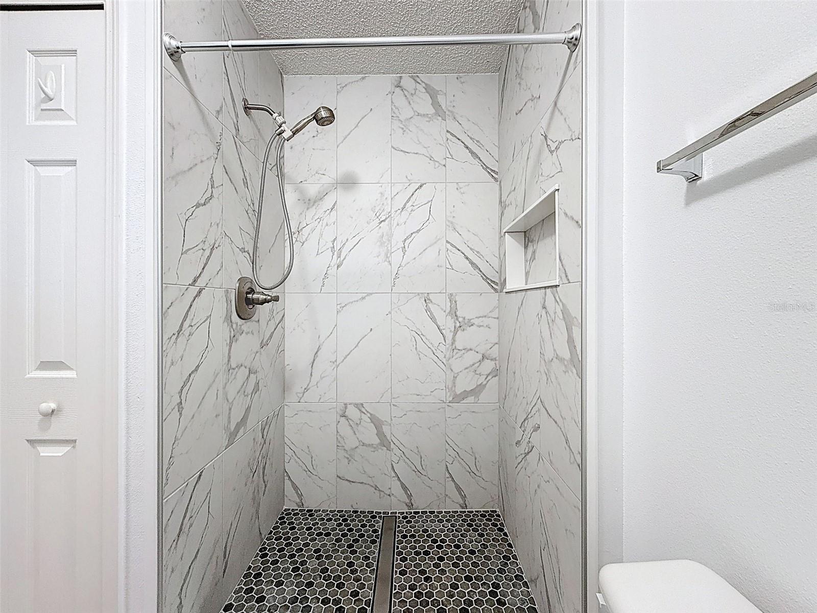 Image 43 of 52 For 3181 Deltona Boulevard