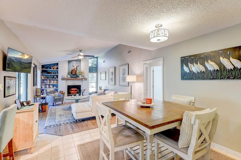 Image 14 of 50 For 8625 Berkley Drive