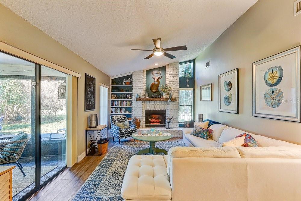 Image 3 of 50 For 8625 Berkley Drive