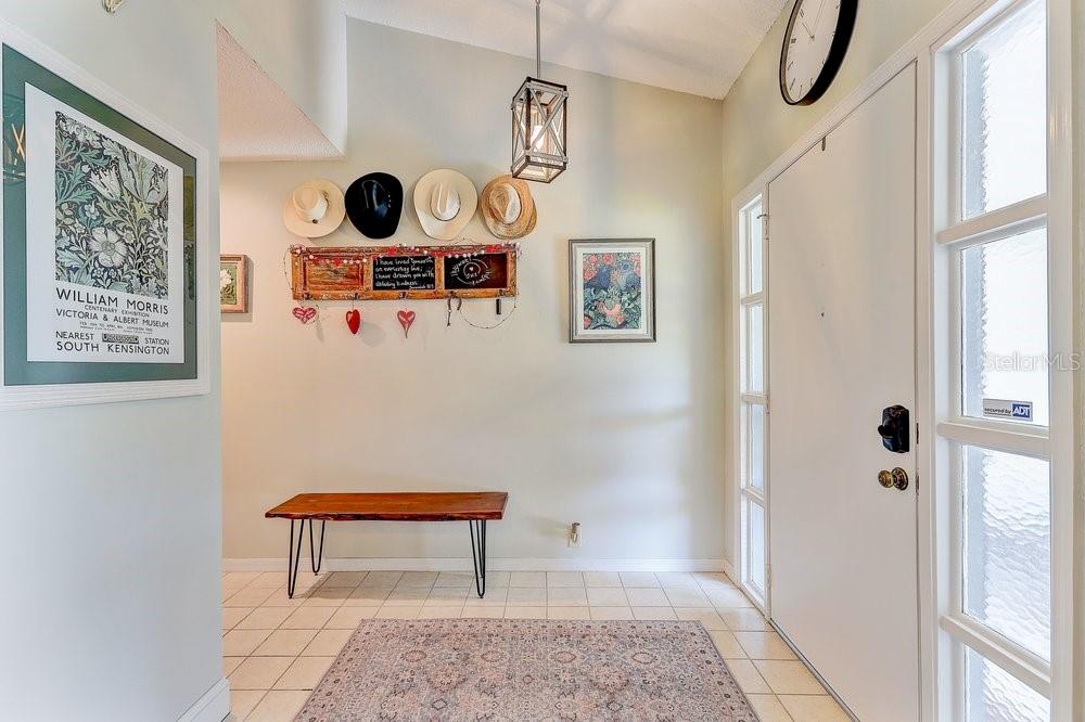 Image 5 of 50 For 8625 Berkley Drive