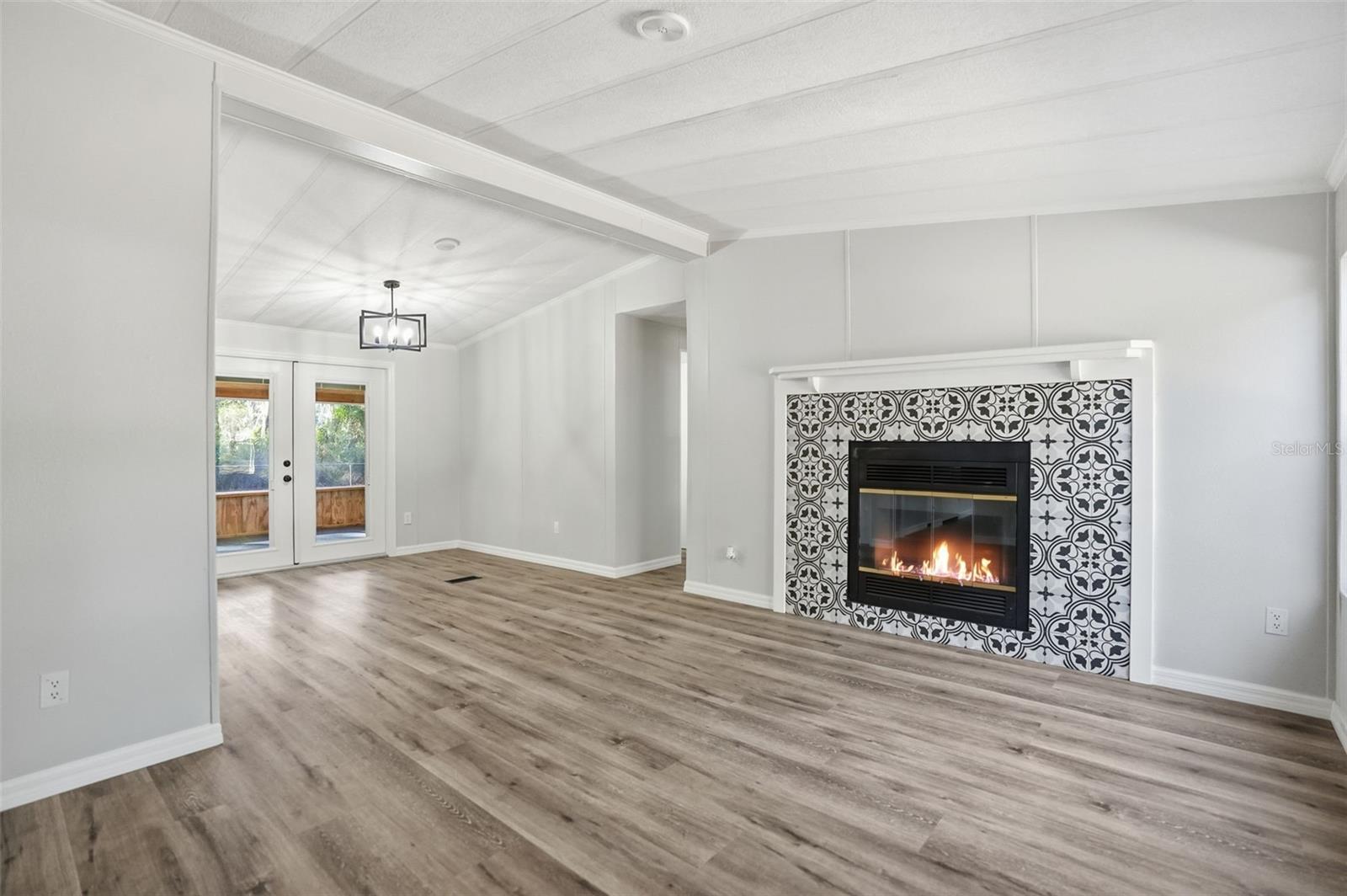 Image 4 of 30 For 9183 Cr 647a