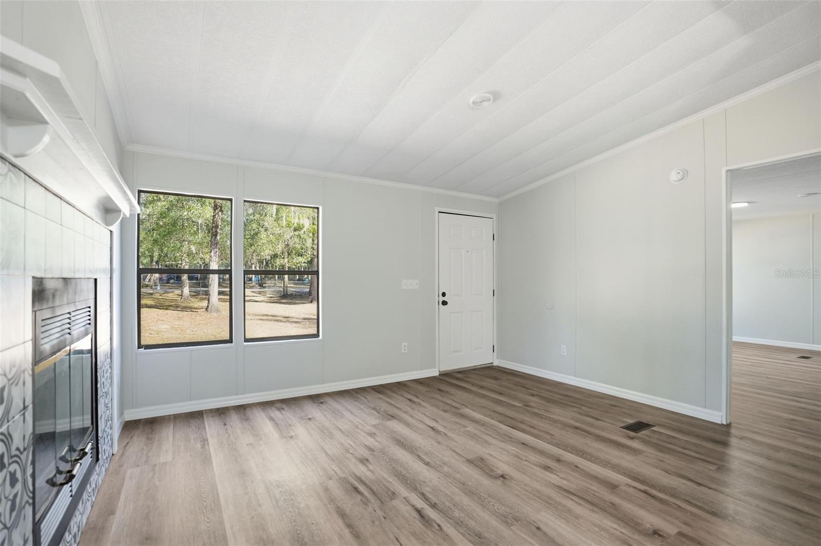 Image 6 of 30 For 9183 Cr 647a