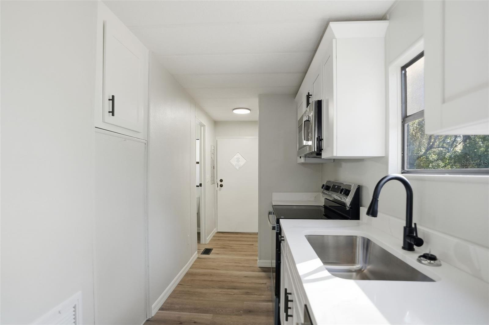 Image 7 of 30 For 9183 Cr 647a