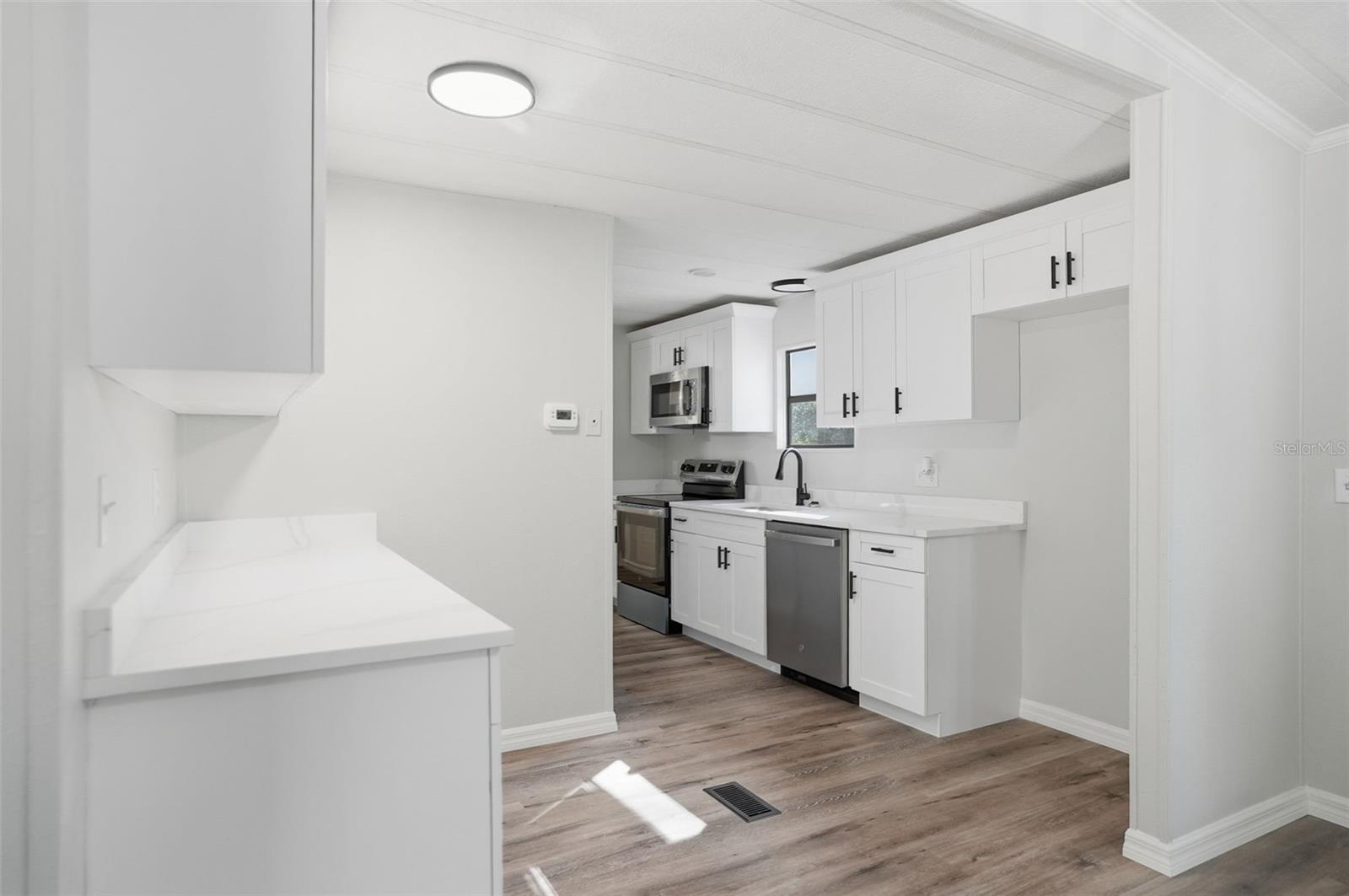 Image 8 of 30 For 9183 Cr 647a