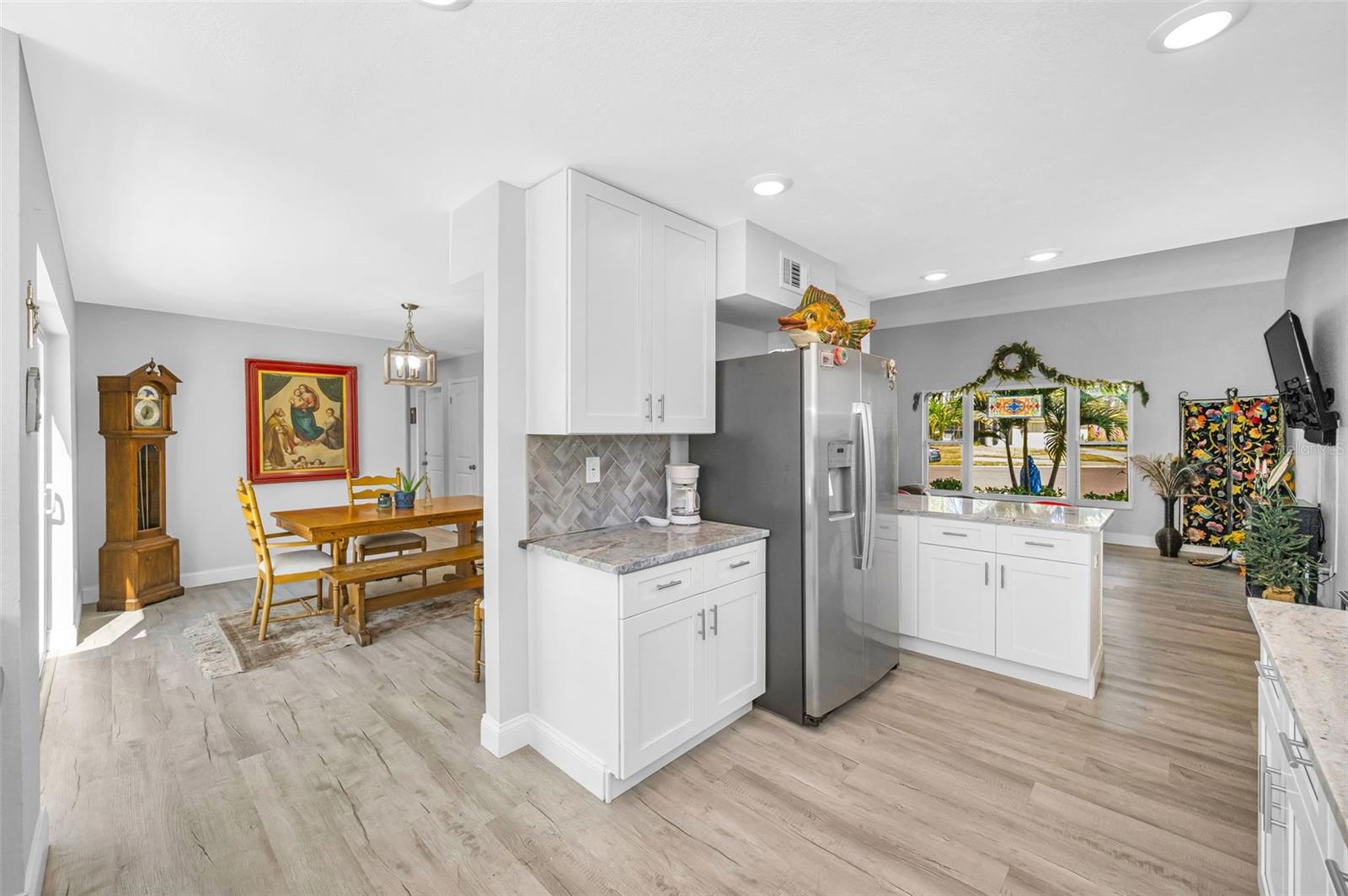 Image 14 of 52 For 2808 Woodhall Terrace