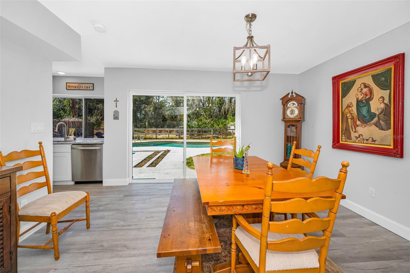 Image 18 of 52 For 2808 Woodhall Terrace