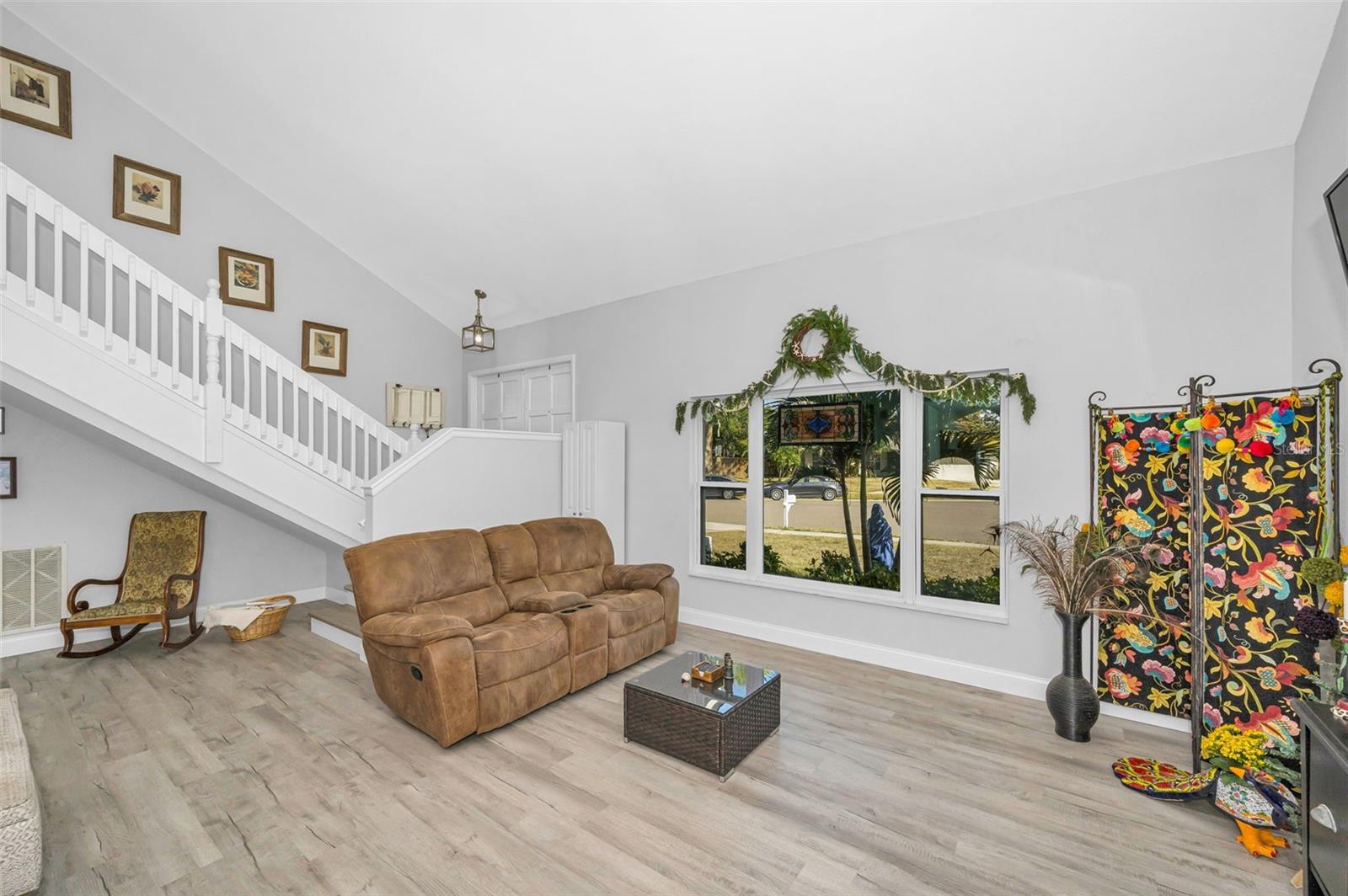 Image 5 of 52 For 2808 Woodhall Terrace