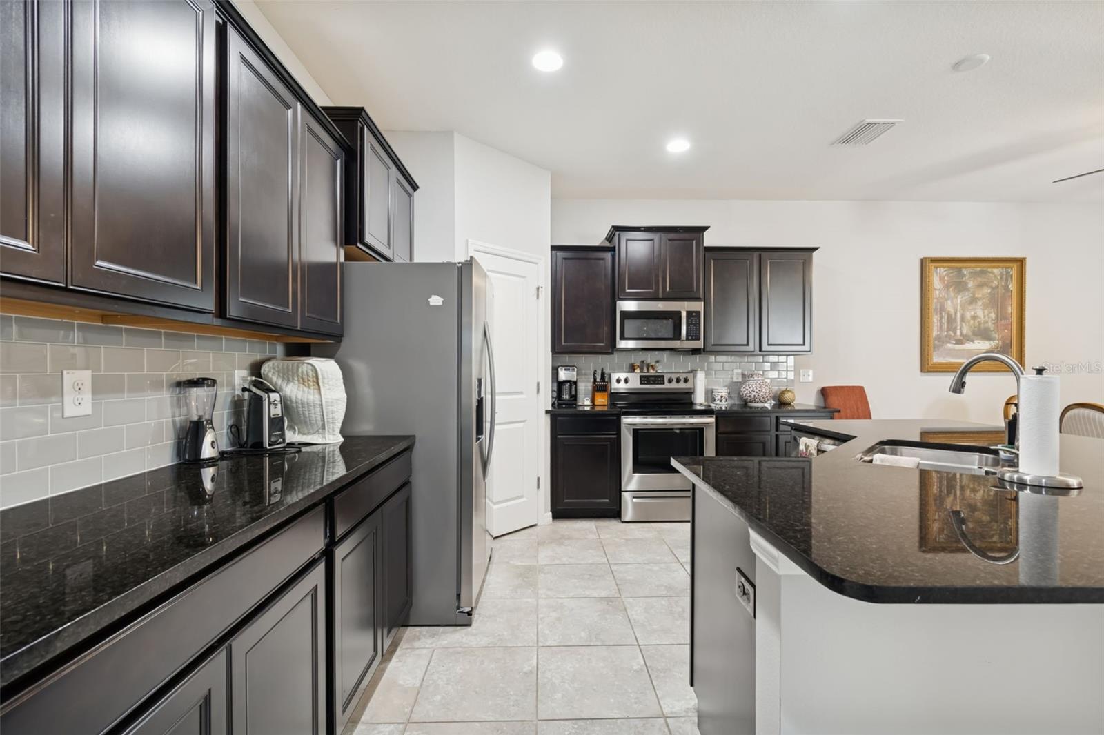 Image 17 of 47 For 7852 Timberview Loop