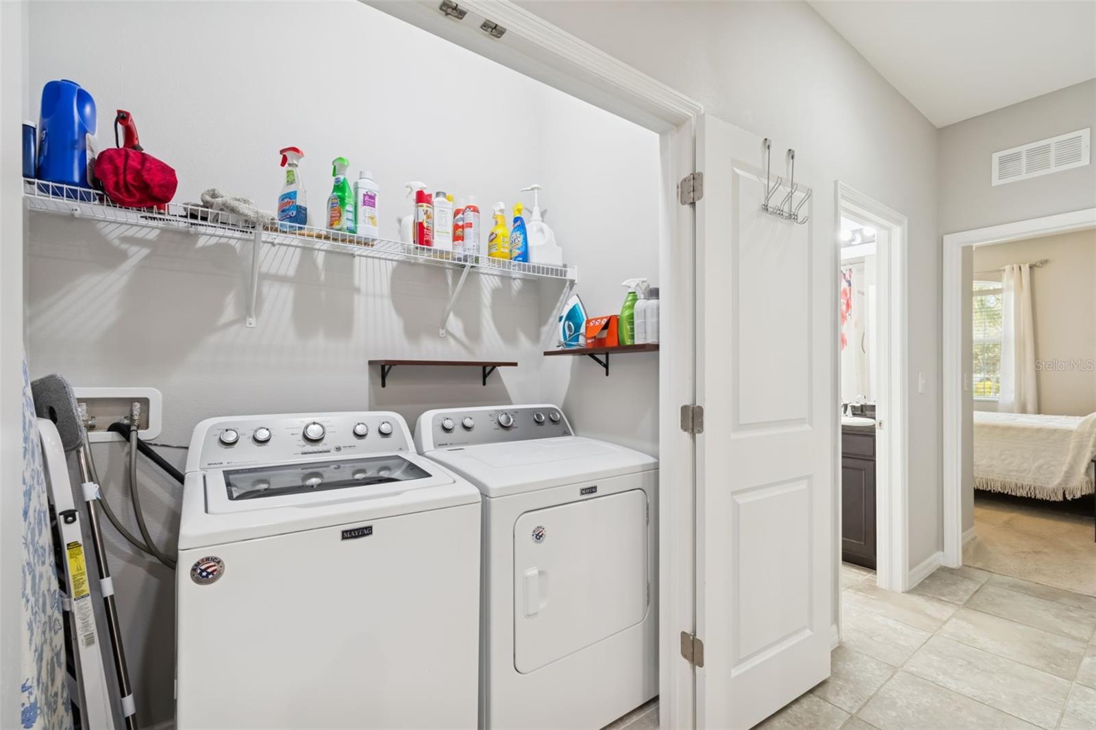 Image 18 of 47 For 7852 Timberview Loop