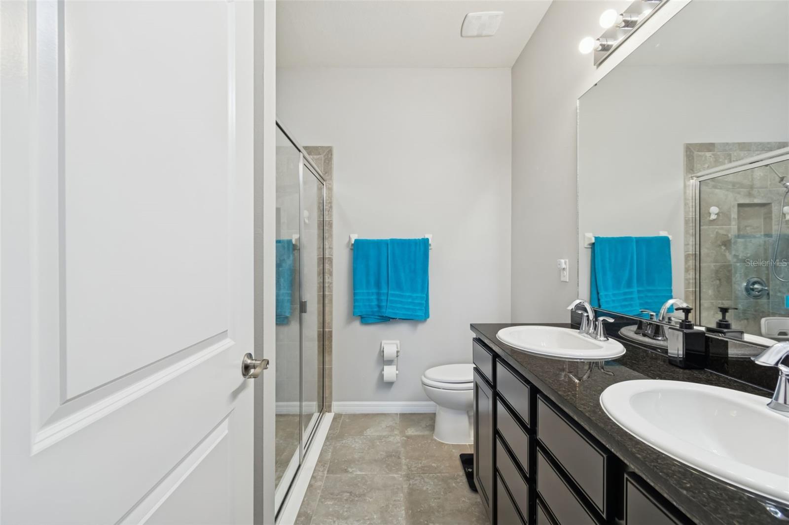 Image 23 of 47 For 7852 Timberview Loop