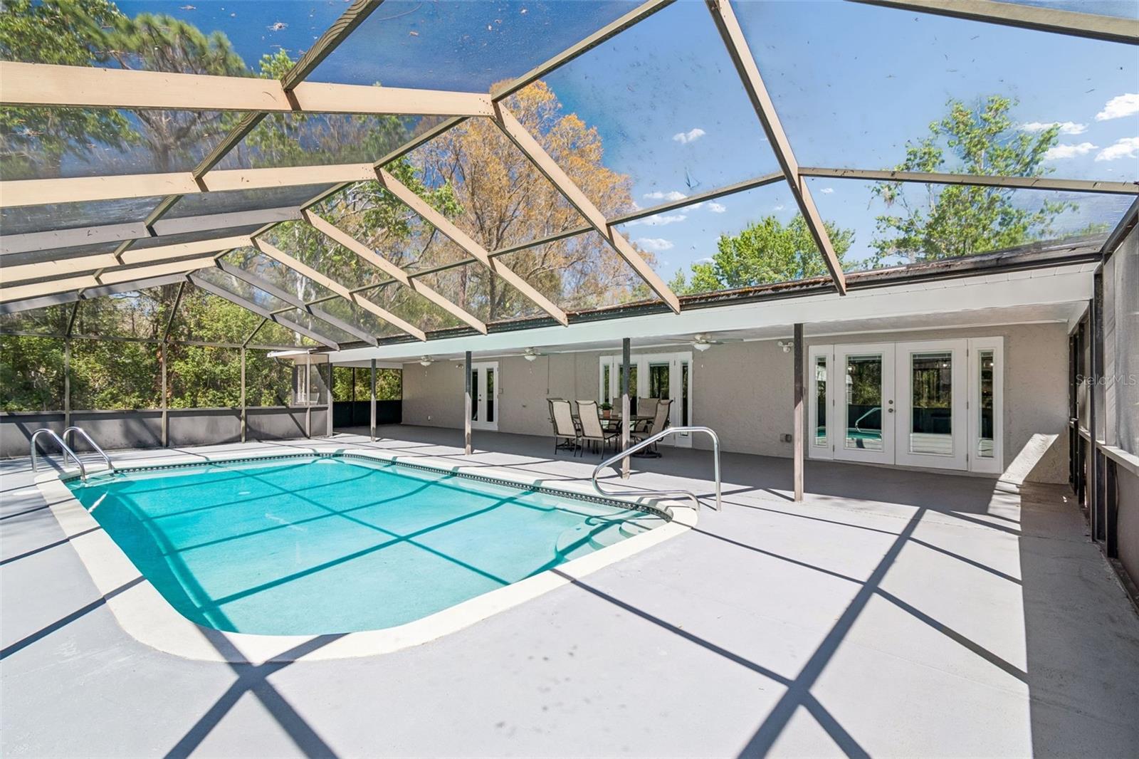 Image 24 of 37 For 10909 Candy Lane