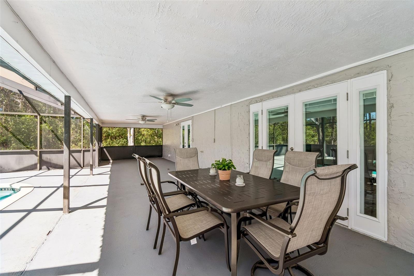 Image 25 of 37 For 10909 Candy Lane