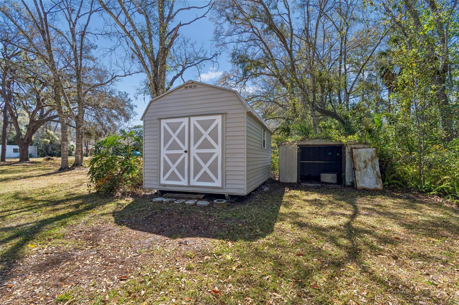 Image 32 of 37 For 10909 Candy Lane