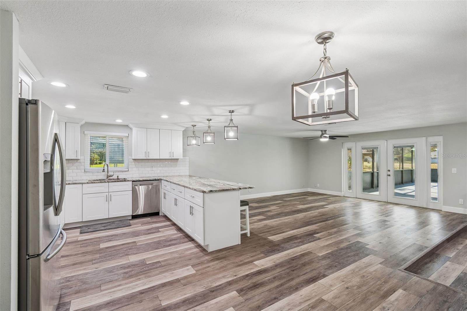 Image 9 of 37 For 10909 Candy Lane