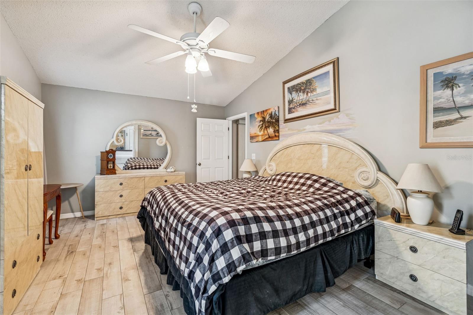 Image 14 of 36 For 8518 Yearling Lane