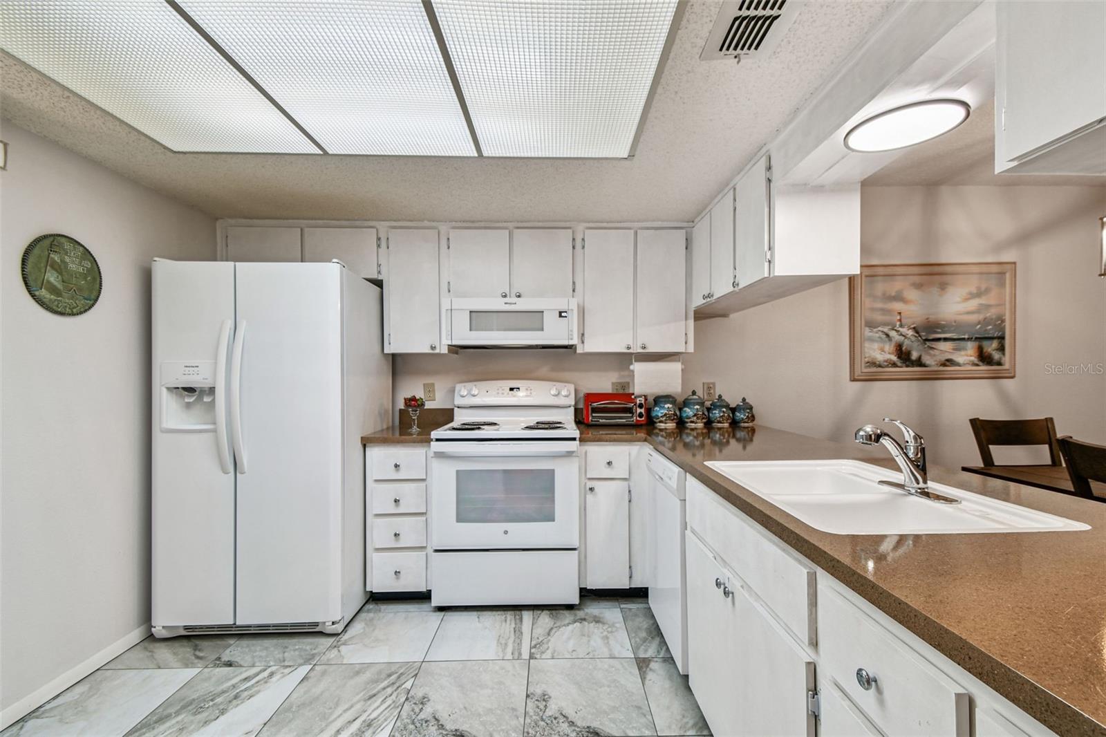 Image 11 of 100 For 7433 Greystone Drive 7433