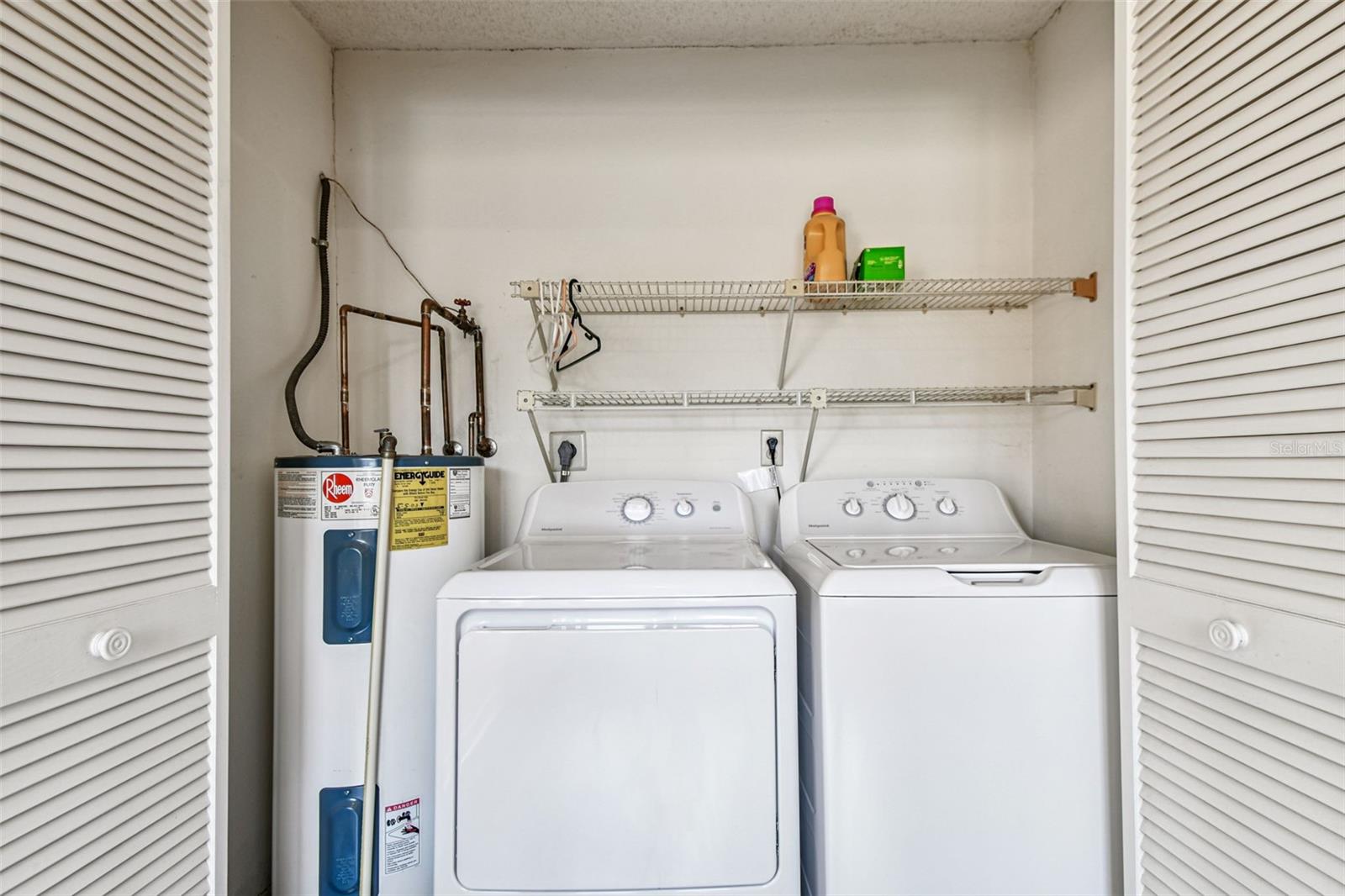 Image 46 of 100 For 7433 Greystone Drive 7433