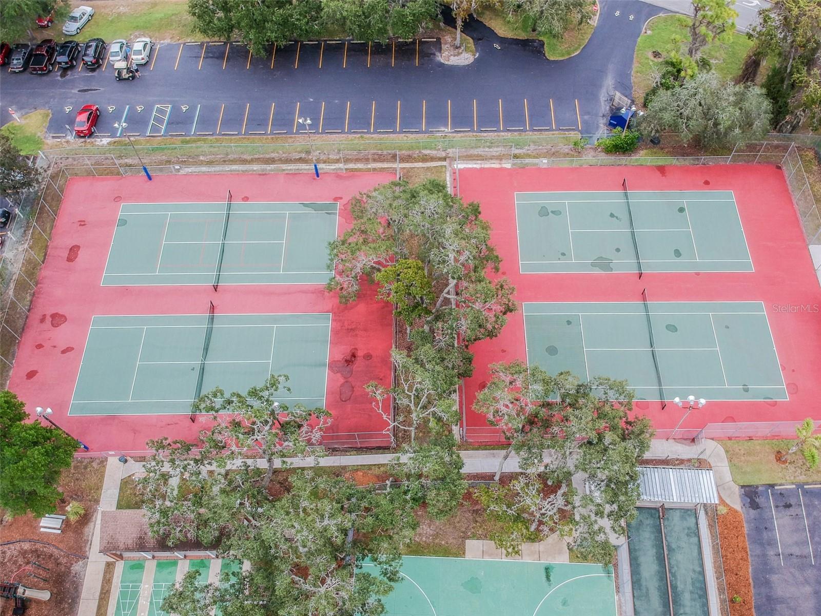 Image 98 of 100 For 7433 Greystone Drive 7433